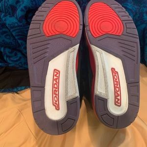 Air Jordan Crimson 3’s